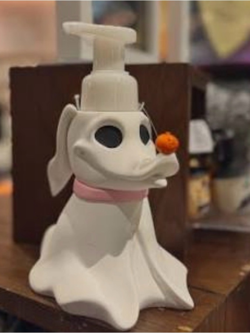 Bath and Bodyworks the nightmare before Xmas Zero foaming hand soap dispenser - Picture 3 of 3